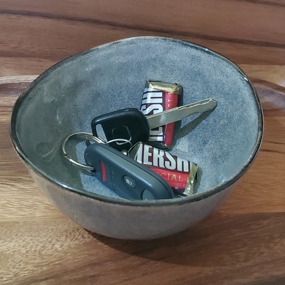 Trinket‎ Dish - Picture 6 of 8